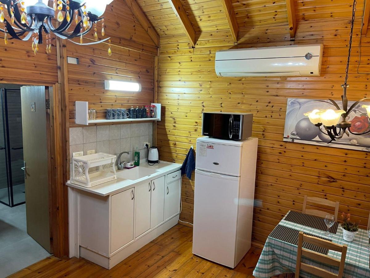 Vila Tal Nof Cabins Manot Exteriér fotografie