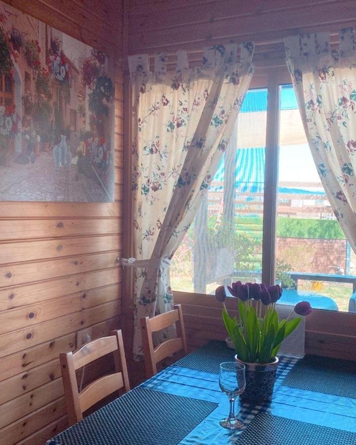 Vila Tal Nof Cabins Manot Exteriér fotografie