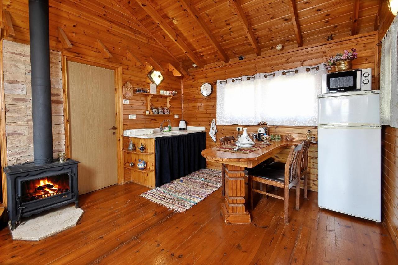 Vila Tal Nof Cabins Manot Exteriér fotografie