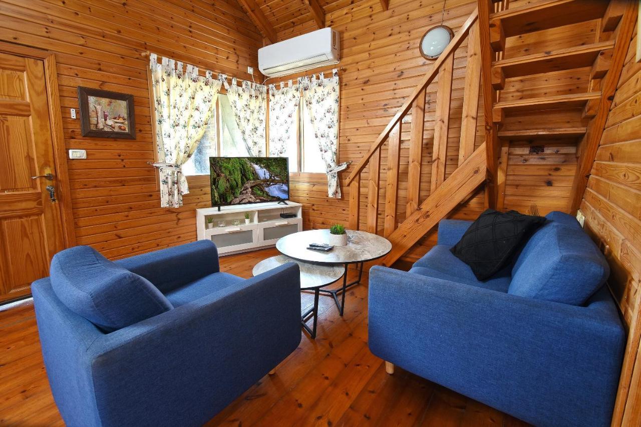 Vila Tal Nof Cabins Manot Exteriér fotografie
